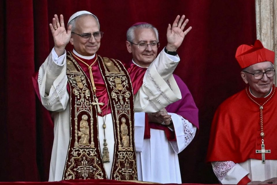Cardeal Robert Francis Prevost é o novo Papa Leão XIV 