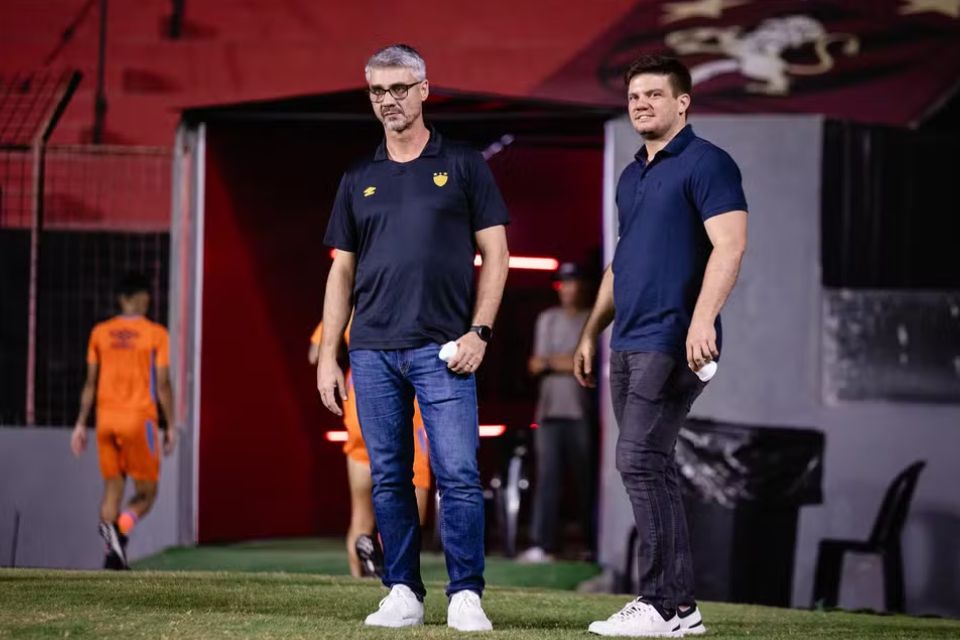 Andr&eacute; Figueiredo foi demitido do Sport na &uacute;ltima segunda-feira (12)/Paulo Paiva/Sport