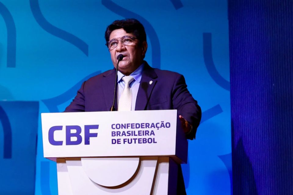 Ednaldo Rodrigues foi afastado após decisão do desembargador Gabriel de Oliveira Zefiro, do TJ-RJ