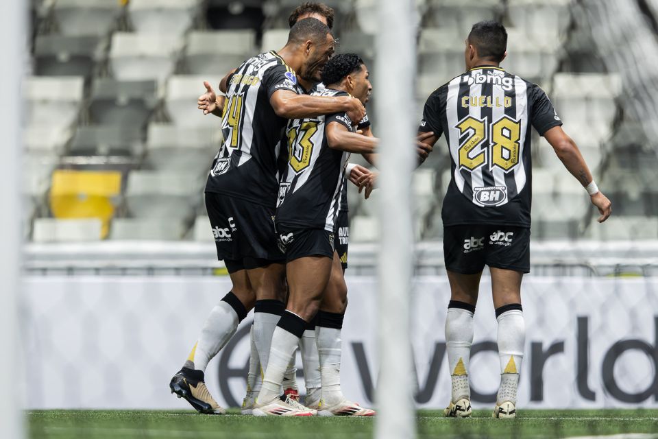 Os gols do Galo foram marcados por Rony, Cuello e Blessing Edet contra