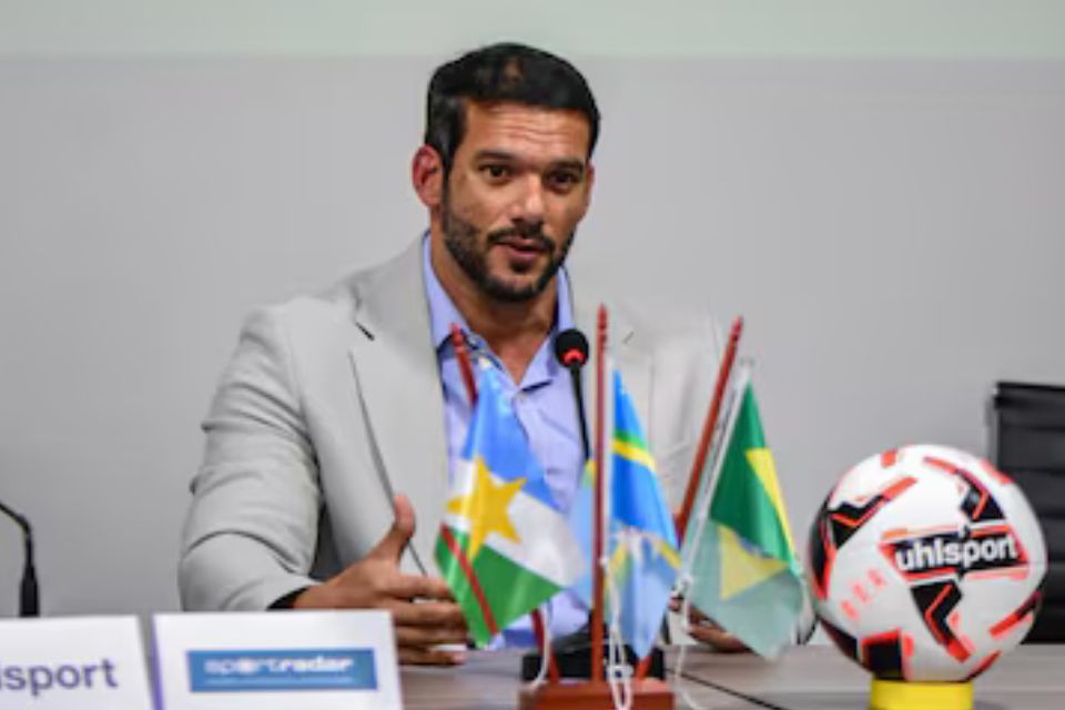 Samir também já tentou a vida pública por meio da política em duas ocasiões