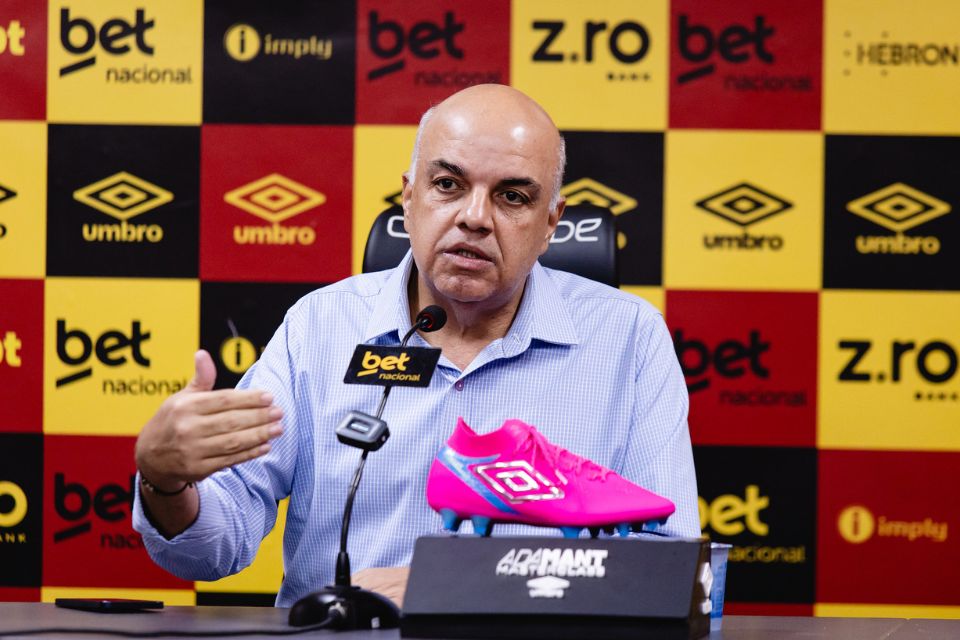 Yuri Romão em coletiva de imprensa nesta terça (20)