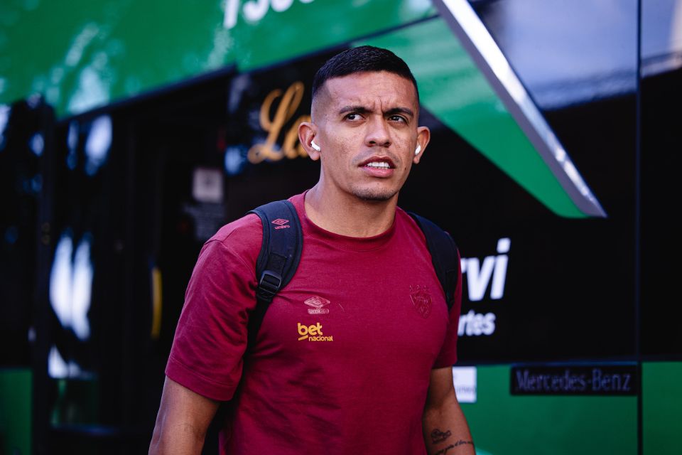 Igor Cariús vê duelo contra o Inter como uma oportunidade de virada de chave no Sport