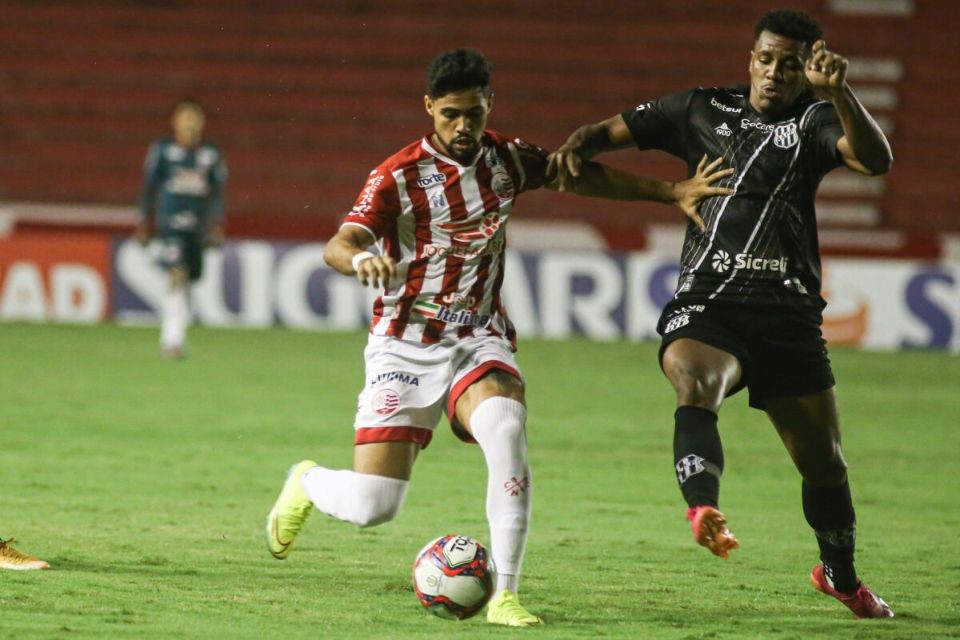 Náutico e Ponte Preta já realizaram 27 jogos na história