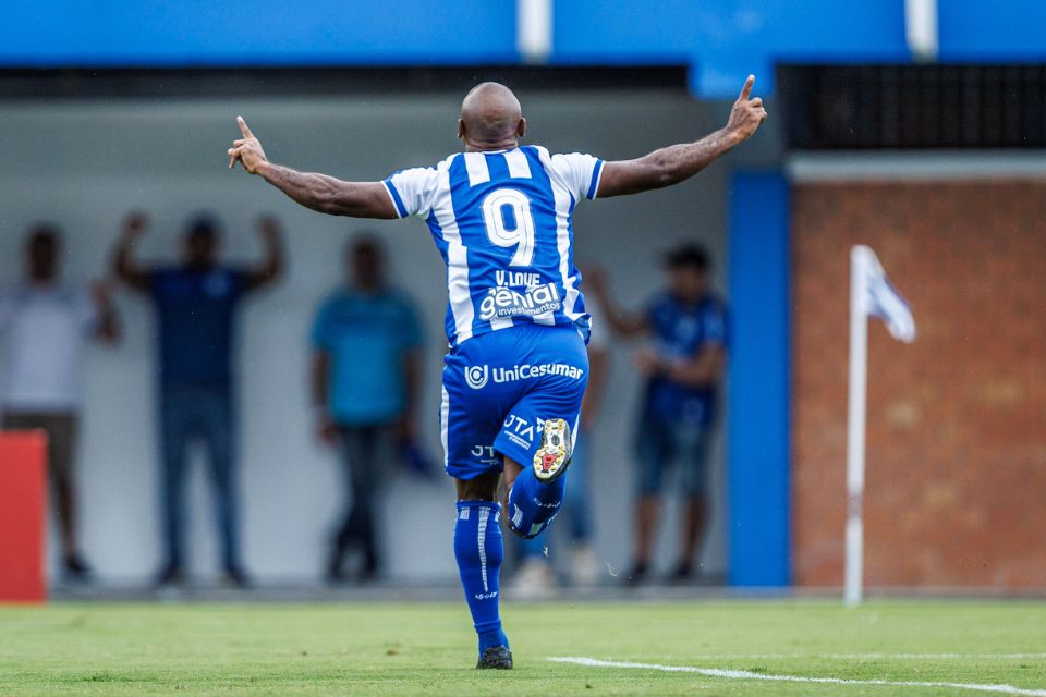 O último gol de Vagner Love foi contra o Joinville, no dia 01/02