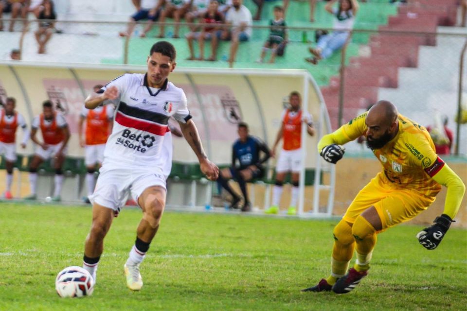 Santa Cruz mantém sequência invicta e lidera Grupo A3 após vitória sobre Sousa-PB