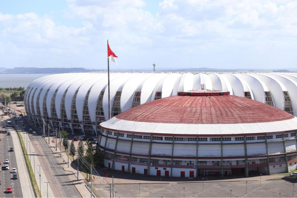 Internacional e Bahia se enfrentam no Beira-Rio