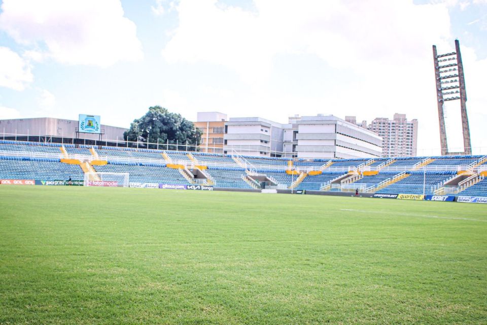Após violência em Recife, FCF quer torcida única em jogo do Ferroviário contra o Santa Cruz
