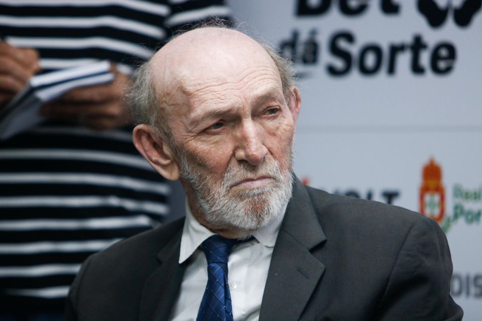 Bartolomeu Bueno acredita em aprovação da SAF Coral