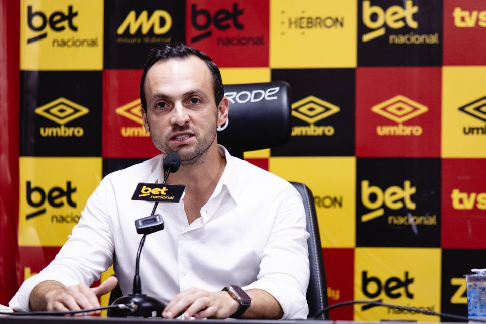 Enrico Ambrogini, diretor geral de futebol